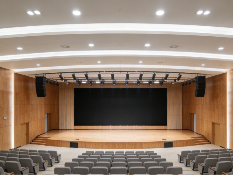 300～800㎡的中型多功能厅，如何配置一套专业的多功能厅音响系统？